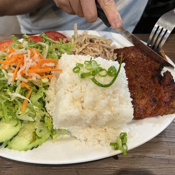 PT Eatery - Broken rice w/ shredded pork & grilled pork patty - Vietnamese Near Me - San Diego, California PT Eatery - Broken rice w/ shredded pork & grilled pork patty - Vietnamese Near Me - San Diego, California