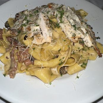 LM Social - Papperdelle with Chicken - Bars Near Me - Syracuse, New York