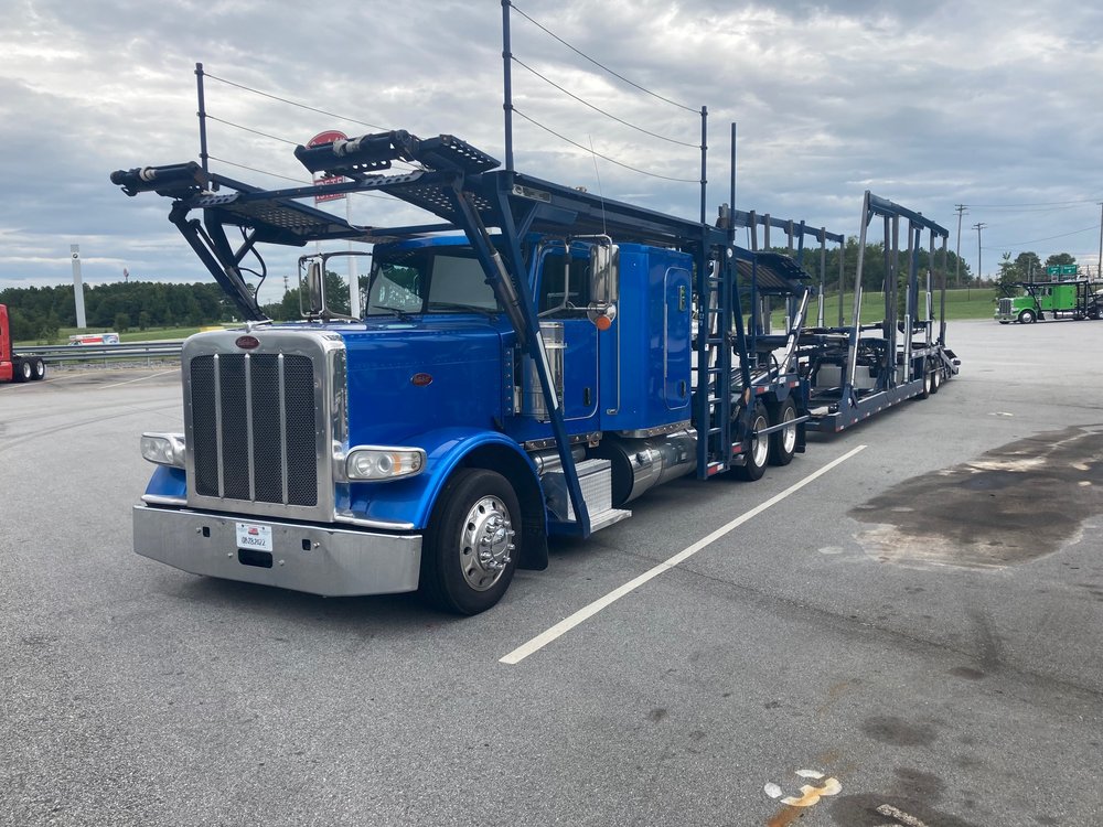 THE PETERBILT STORE GREENVILLE 199 Freeman Farm Rd, Duncan, South