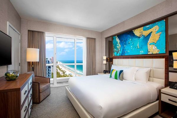 Conrad Fort Lauderdale Beach by null