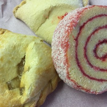 San Gabriel Market - Pastries fr d bakery section, Pardon d apple filled empanada, it got squashed n transit. Jelly roll on d rt & crm filled empanada @ d back - Meat Shops Near Me - Baldwin Park, California