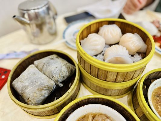 Mayflower Seafood Restaurant by null