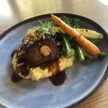 Bronze Bird - Mezcal braised short rib with saffron potato purée and roast carrots - Beer, Wine & Spirits Near Me - San Diego, California Bronze Bird - Mezcal braised short rib with saffron potato purée and roast carrots - Beer, Wine & Spirits Near Me - San Diego, California