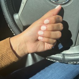 No chip manicure
