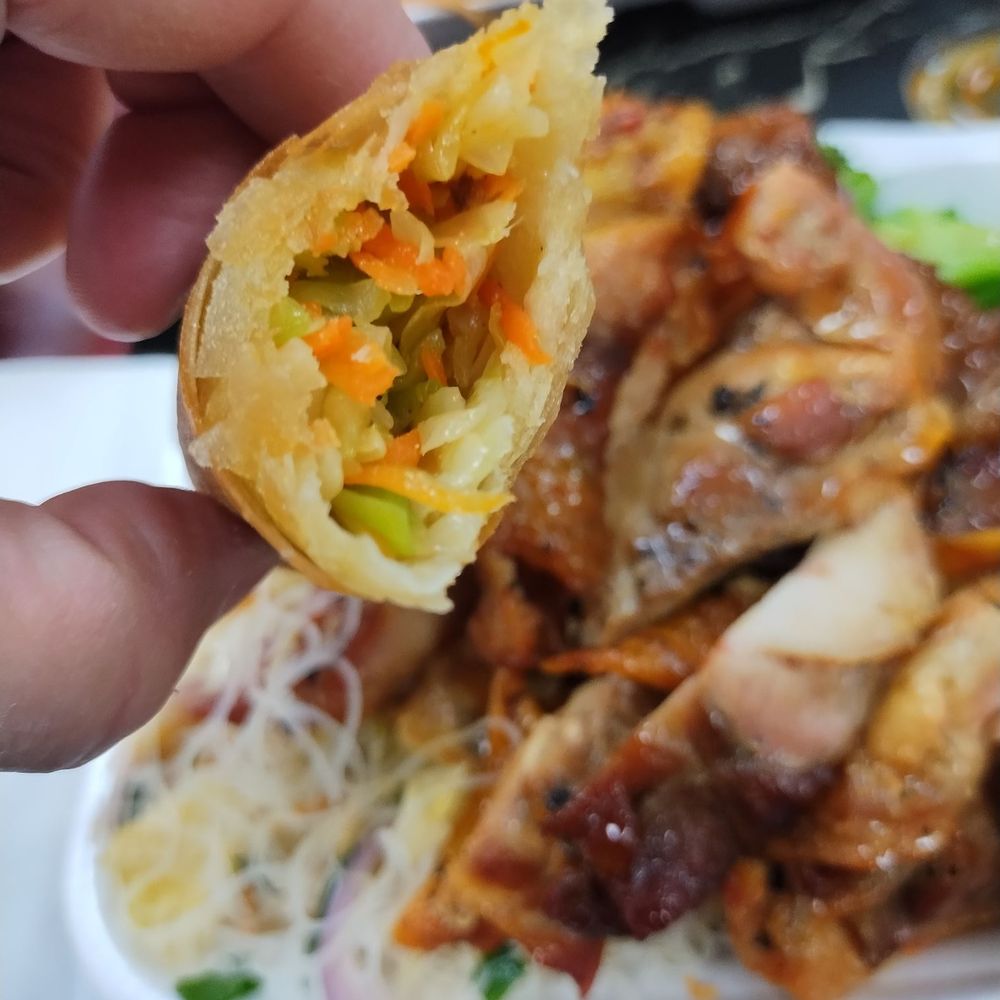 Hong Kong Express - Large Vegetable Egg Rolls - Chinese Near Me - Costa Mesa, California Hong Kong Express - Large Vegetable Egg Rolls - Chinese Near Me - Costa Mesa, California
