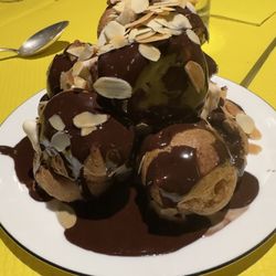 L'Entrecôte - Profiteroles