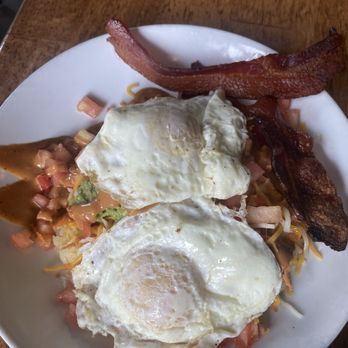Press on Monmouth - Breakfast bowl plus an extra egg - Sandwiches Near Me - Newport, Kentucky
