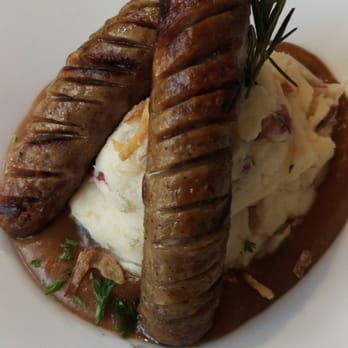 Elephant & Castle - Bangers - British Near Me - Seattle, Washington