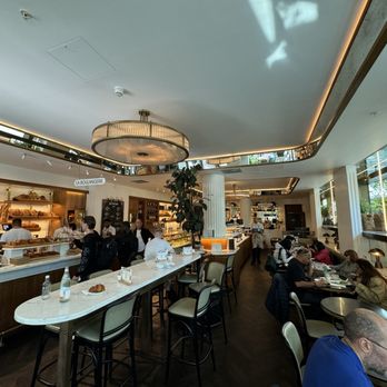 Le Deli Robuchon - Bakeries Near Me - London, XGL Le Deli Robuchon - Bakeries Near Me - London, XGL