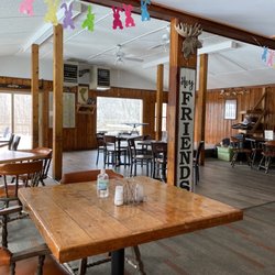 Hilltop Bar and Grill