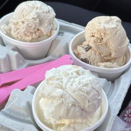 3 flavors of Ice Creamice