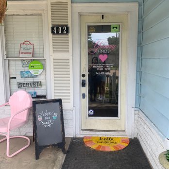 Yummy Finds - The entrance - Bakeries Near Me - Victoria, Texas