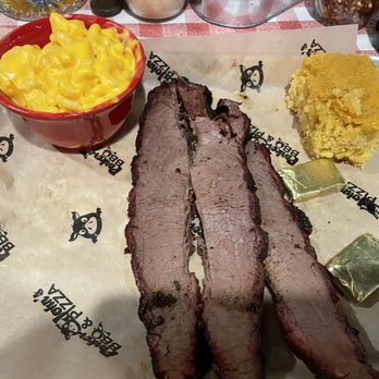 Parker John BBQ And Pizza - Brisket-Mac-Cornbread - Pizza Near Me - Green Bay, Wisconsin Parker John BBQ And Pizza - Brisket-Mac-Cornbread - Pizza Near Me - Green Bay, Wisconsin