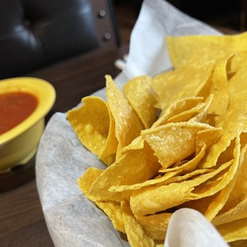 Mexico Restaurant - Chips and Salsa - Mexican Near Me - White Plains, Maryland