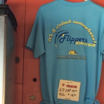 Flippers Beach Bar - Bars Near Me - St. Pete Beach, Florida