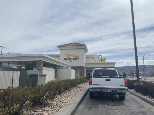 In-N-Out Burger by null