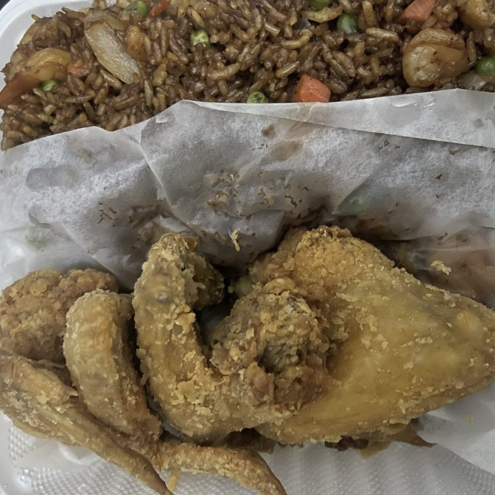 This is SEAFOOD - 3 piece wing combo with fried rice - Seafood Near Me - District Heights, Maryland This is SEAFOOD - 3 piece wing combo with fried rice - Seafood Near Me - District Heights, Maryland