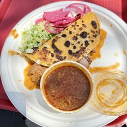 Rudy's Taco Shop - Quesabirria