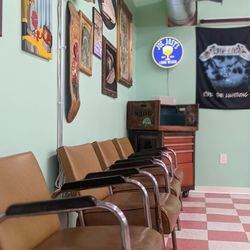 Rambler's Barbershop - Interior