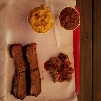 Roger That BBQ - Texas BBQ in Salem. Perfect smoke / bark. 2 meat combo pork / brisket / baked beans, mac'n cheese (scratch). Great food, great people. - Barbeque Near Me - Salem, Oregon Roger That BBQ - Texas BBQ in Salem. Perfect smoke / bark. 2 meat combo pork / brisket / baked beans, mac'n cheese (scratch). Great food, great people. - Barbeque Near Me - Salem, Oregon