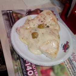 Porcion de muzza de La continental.
