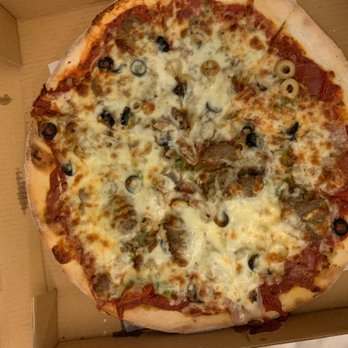 Standard Pizza Co - Pizza Near Me - Asheville, North Carolina