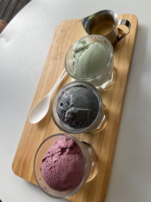 Gati Ice Cream by null