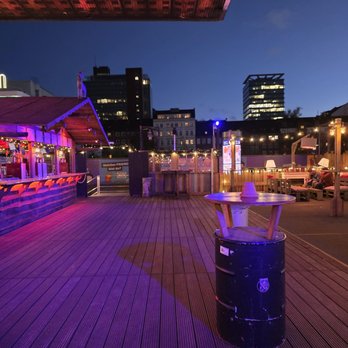 Winterdeck - Local Flavor Near Me - Hamburg, HH