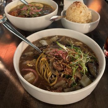 Musang Seattle - Pancit Lomi - Filipino Near Me - Seattle, Washington Musang Seattle - Pancit Lomi - Filipino Near Me - Seattle, Washington