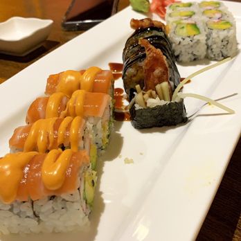 Sushi X - California Roll, salmon crunch roll, Spider Roll - Japanese Near Me - Ridgewood, New Jersey Sushi X - California Roll, salmon crunch roll, Spider Roll - Japanese Near Me - Ridgewood, New Jersey