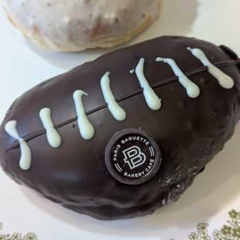 Paris Baguette - King Cream Football Donut - Coffee & Tea Near Me - Lynnwood, Washington Paris Baguette - King Cream Football Donut - Coffee & Tea Near Me - Lynnwood, Washington