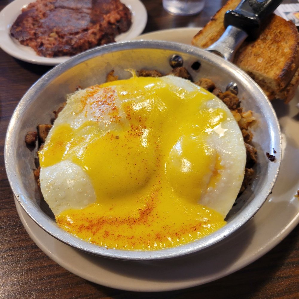 Wolfgang's Restaurant - The vandermeer - Breakfast & Brunch Near Me - Grand Rapids, Michigan Wolfgang's Restaurant - The vandermeer - Breakfast & Brunch Near Me - Grand Rapids, Michigan