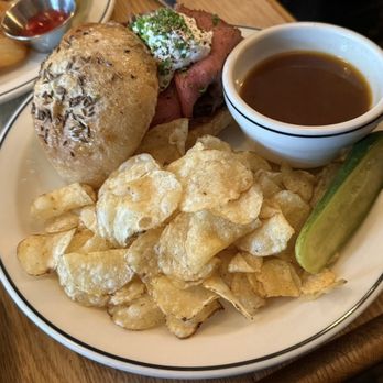 Red Hook Tavern - Beef on weck - American Near Me - Brooklyn, New York Red Hook Tavern - Beef on weck - American Near Me - Brooklyn, New York