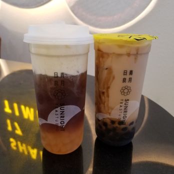 Sunright Tea Studio - White peach oolong cheese with agar boba and Sunright boba milk tea - Bubble Tea Near Me - Irvine, California Sunright Tea Studio - White peach oolong cheese with agar boba and Sunright boba milk tea - Bubble Tea Near Me - Irvine, California