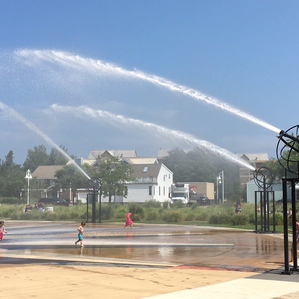 Whirlpool Compass Fountain - Fountains full on!!!! - Parks Near Me - St Joseph, Michigan Whirlpool Compass Fountain - Fountains full on!!!! - Parks Near Me - St Joseph, Michigan