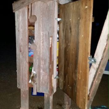 Reynolds Resorts - Bears went through our pantry box. - Resorts Near Me - Mt Shasta, California