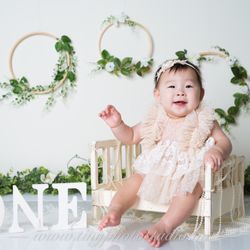 Tiny Photo Studio - One year old session