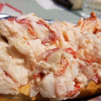 James Hook & Co - Awesome lobster rolls!! - Seafood Near Me - Boston, Massachusetts