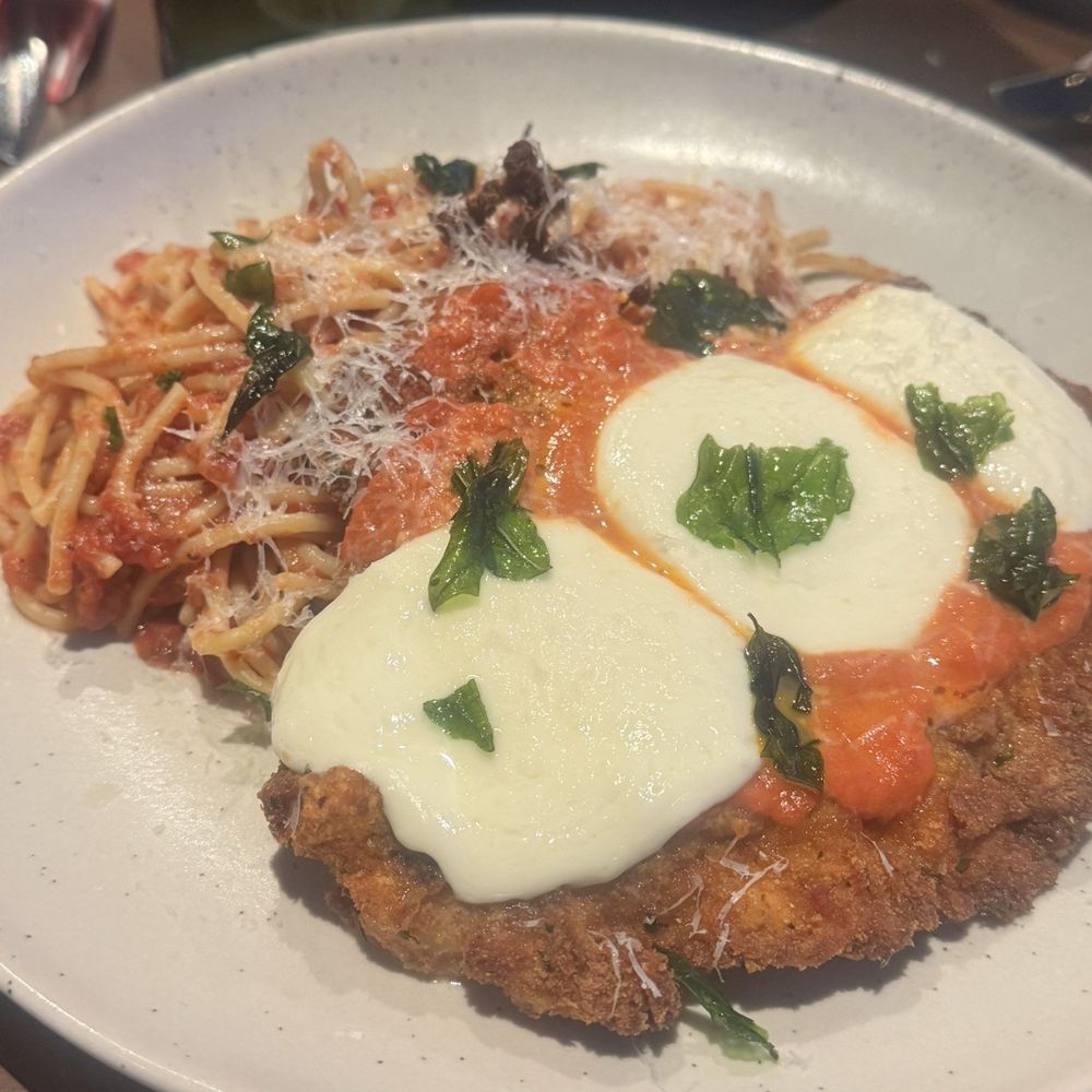 Outlaw Pizza - Chicken Parmesan - Pizza Near Me - Austin, Texas Outlaw Pizza - Chicken Parmesan - Pizza Near Me - Austin, Texas
