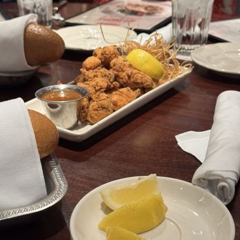 Pappadeaux Seafood Kitchen - Crispy Alligator - Cajun/Creole Near Me - Austin, Texas