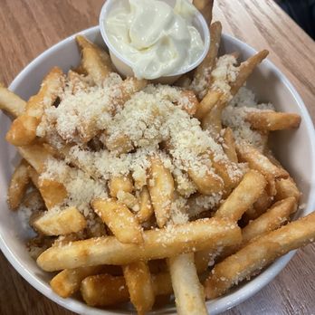 Sudwerk Brewing Co - Truffle garlic fries - Breweries Near Me - Davis, California