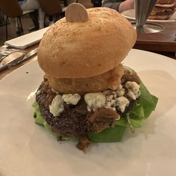 Gordon Ramsay Burger - Blue Cheeseburger with Gluten Free Bun (the bun was so good!) - Salad Near Me - Chicago, Illinois