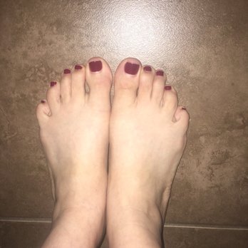 VIP Nails & Spa - Perfect cranberry toes for the fall! Great massage to go along with it! - Nail Salons Near Me - Austin, Texas VIP Nails & Spa - Perfect cranberry toes for the fall! Great massage to go along with it! - Nail Salons Near Me - Austin, Texas