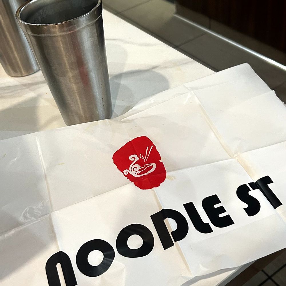 Noodle St bib Noodle St bib