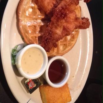 Darrell's Restaurant - Chicken and waffles - Southern Near Me - Venice, Florida
