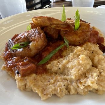 Wente Vineyards - Shrimp And Grits - Wine Tasting Room Near Me - Livermore, California Wente Vineyards - Shrimp And Grits - Wine Tasting Room Near Me - Livermore, California