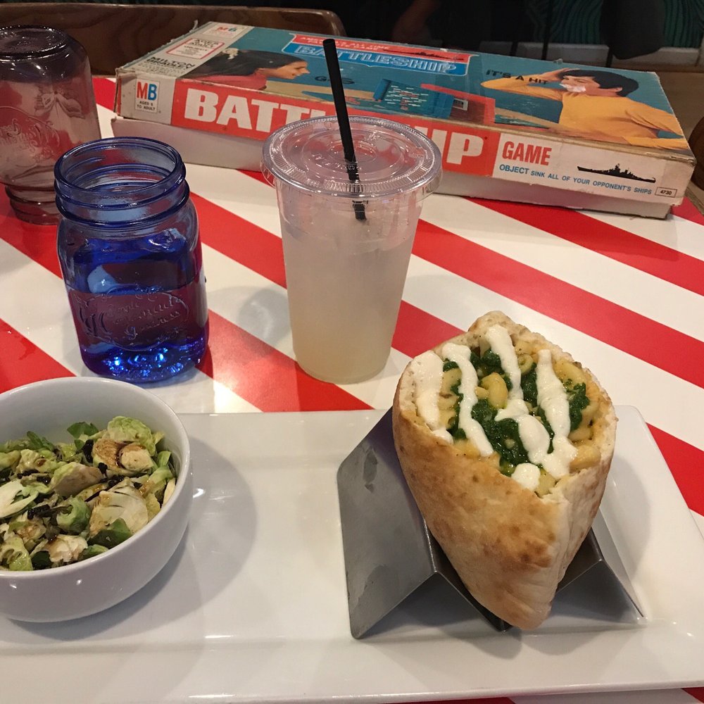 The Vegetable Hunter - Mac and cheese pita - Vegetarian Near Me - Harrisburg, Pennsylvania The Vegetable Hunter - Mac and cheese pita - Vegetarian Near Me - Harrisburg, Pennsylvania