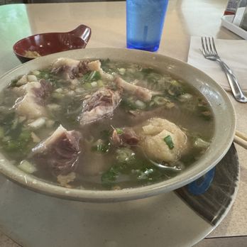 Kam Bowl - Oxtail Soup, Regular, So Ono! - Diners Near Me - Honolulu, Hawaii