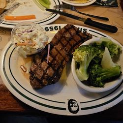 Flanigan's - Weston - New York strip steak