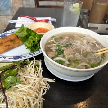 Saigon Dish - Great food, friendly family owned.  Excellent efficiency.  Cash discount, what's not to love? - Vietnamese Near Me - Lawndale, California
